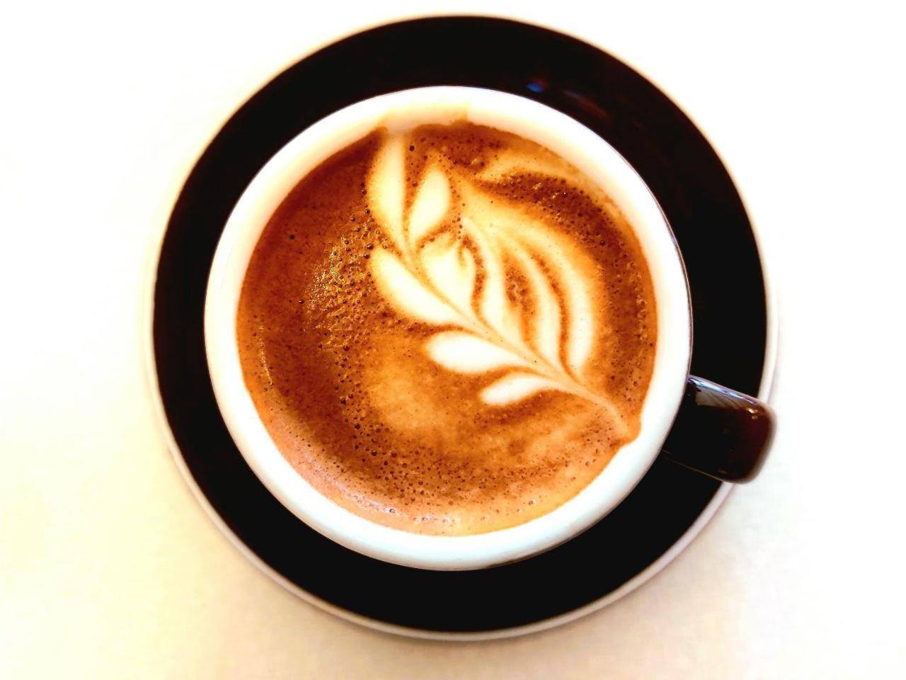 Cafe Rudi Living Bed & Breakfast Parcines Luaran gambar